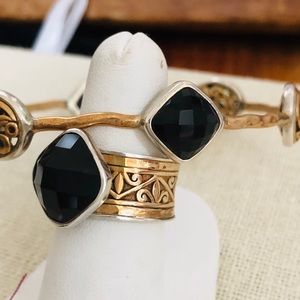 Three-piece onyx jewelry lot.